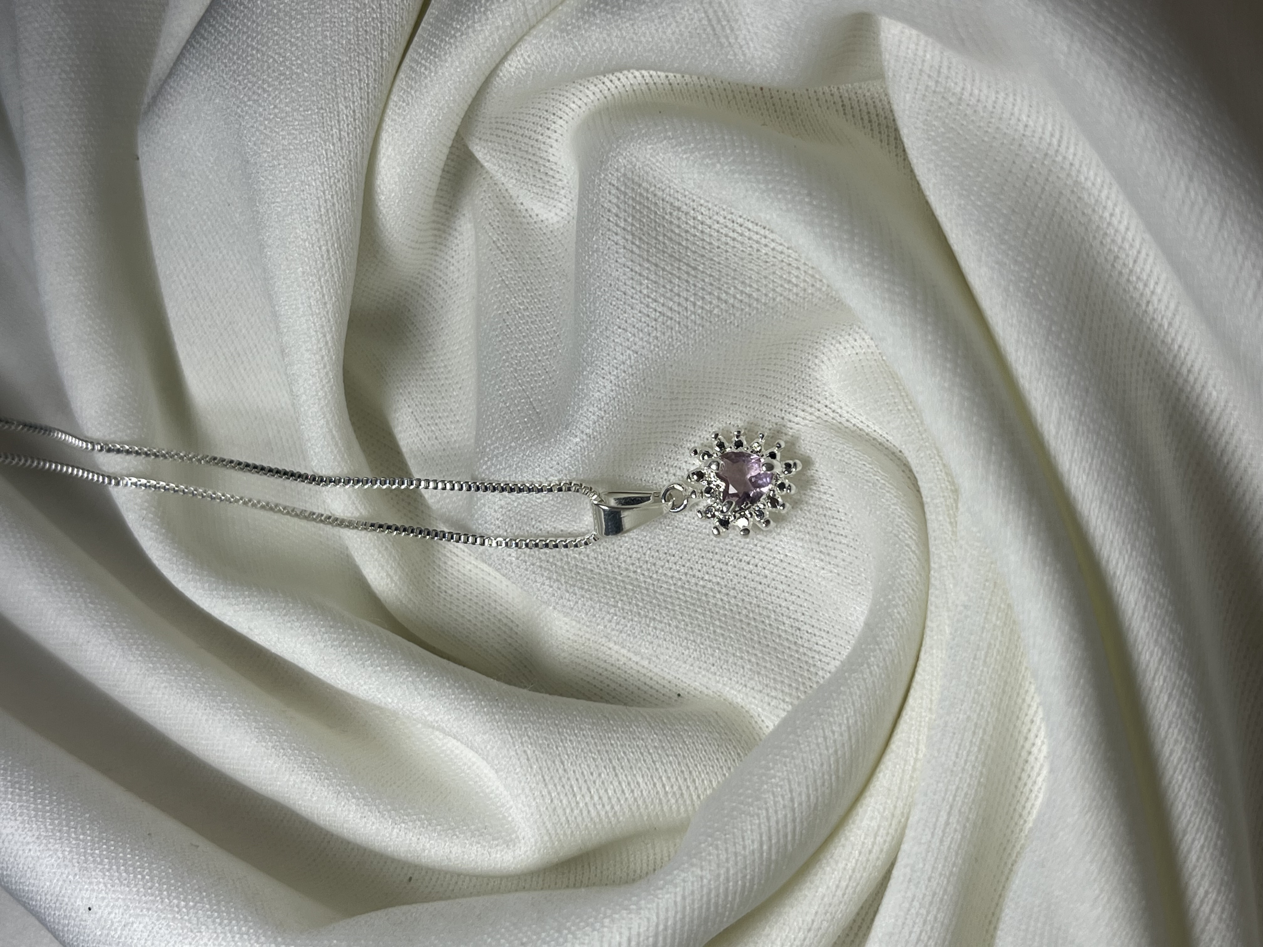 Colar Coração Cravejado- Cora